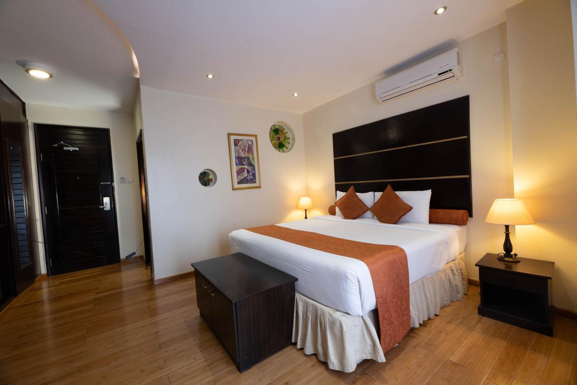 The Monarch Hotel Nairobi Bagian luar foto
