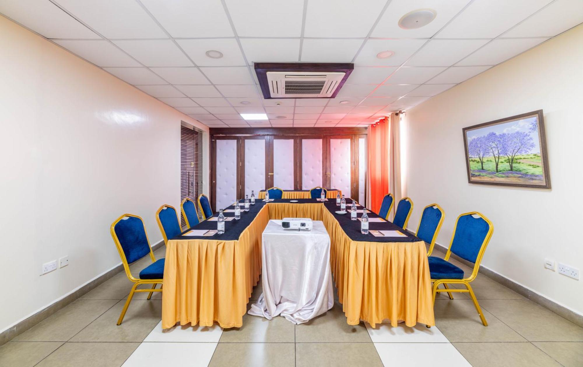 The Monarch Hotel Nairobi Bagian luar foto