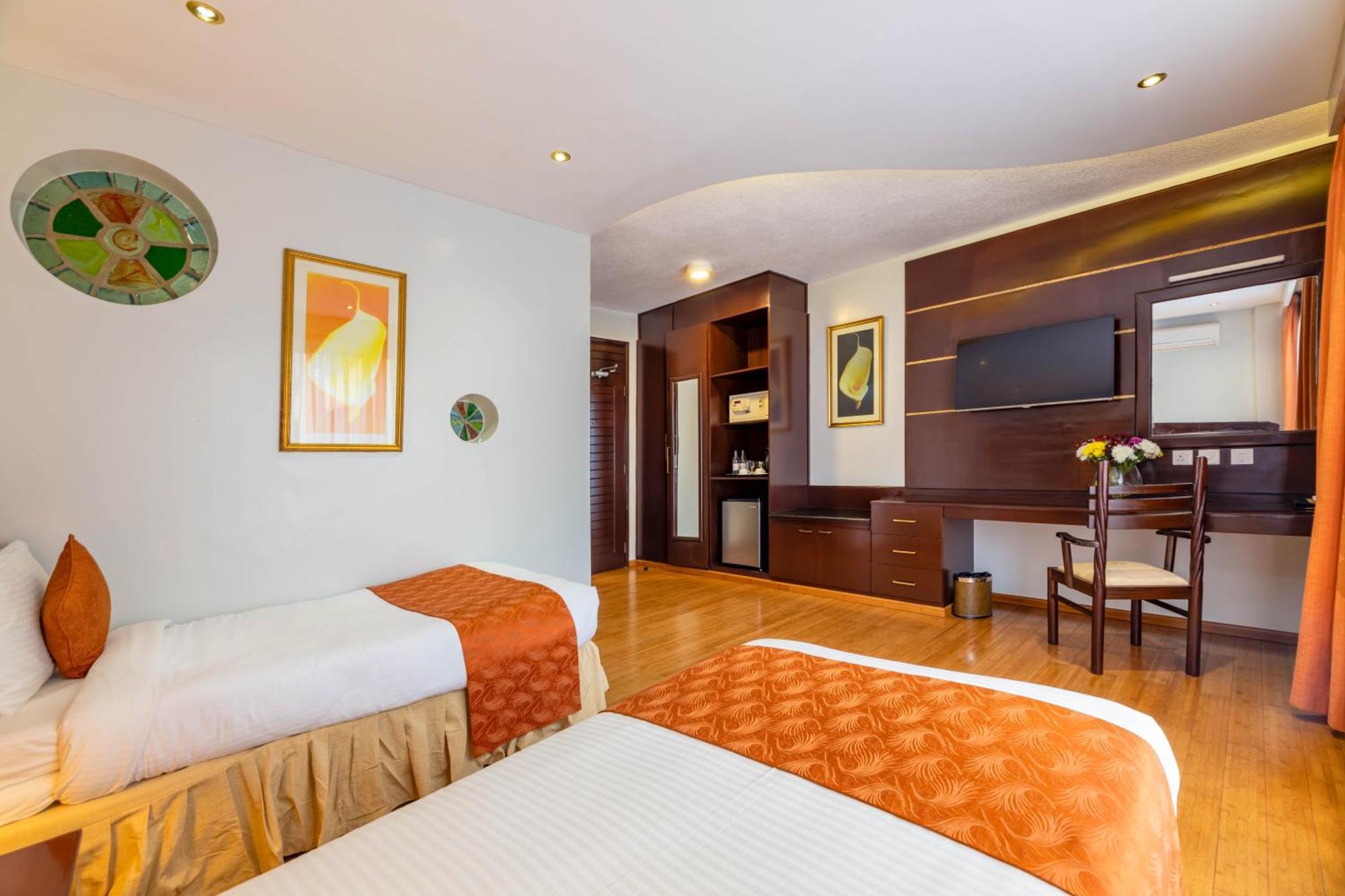 The Monarch Hotel Nairobi Bagian luar foto